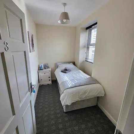 Dublin Packet - Single Room 3 Holyhead Exterior photo