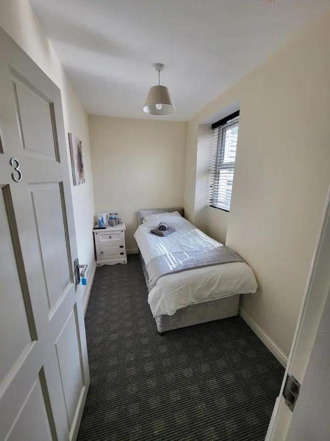 Dublin Packet - Single Room 3 Holyhead Exterior photo